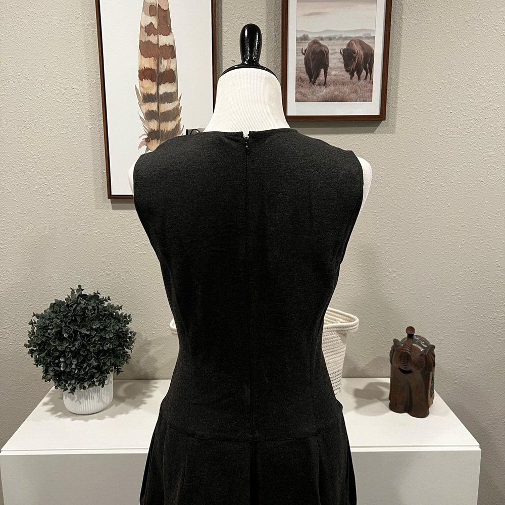 Vince for Saks Fifth Avenue Pleated Black/Charcoal Mini Dress Size 10 NWT - Picture 4 of 6